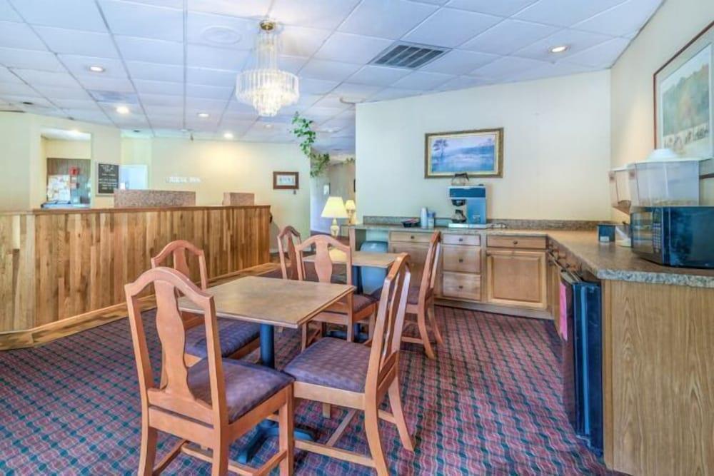 Guest Inn photo 11