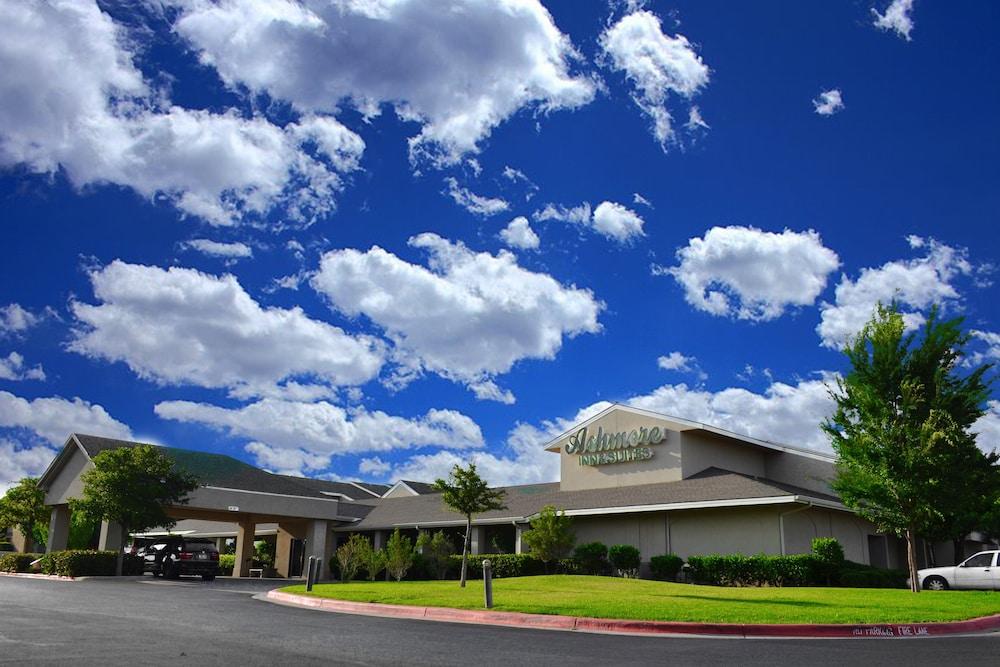 Ashmore Inn and Suites — hotel in Lubbock