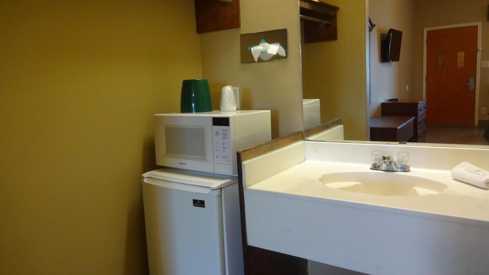 La Copa Inn McAllen photo 17