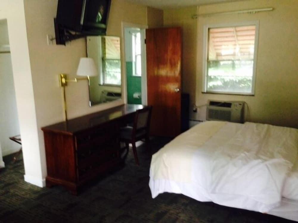 Anchor Motel photo 3
