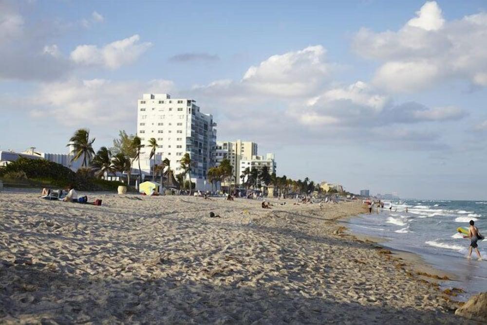 Hollywood Beach Resort-tower Suite photo 33