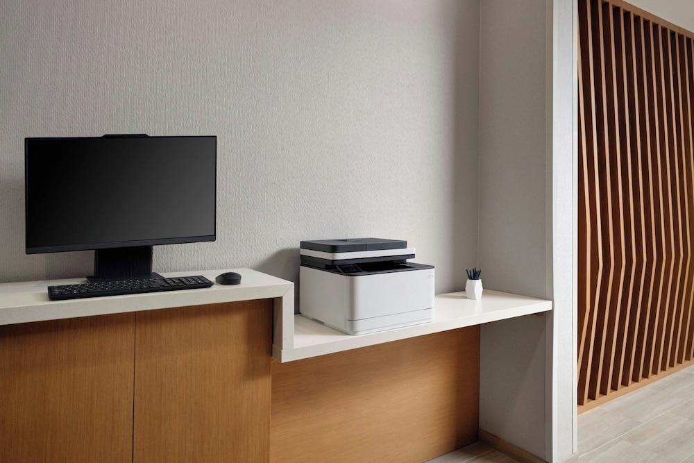 Springhill Suites By Marriott Troy Dayton photo 16