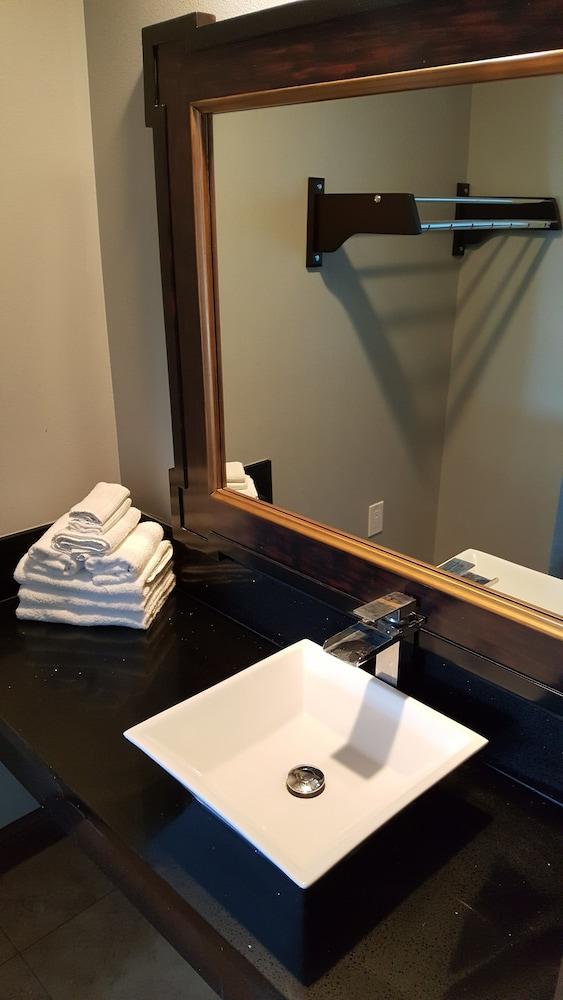 Fortuna Redwood Inn photo 7