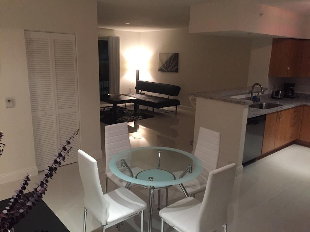 LYX Suites at Merrick Park in Coral Gables photo 79