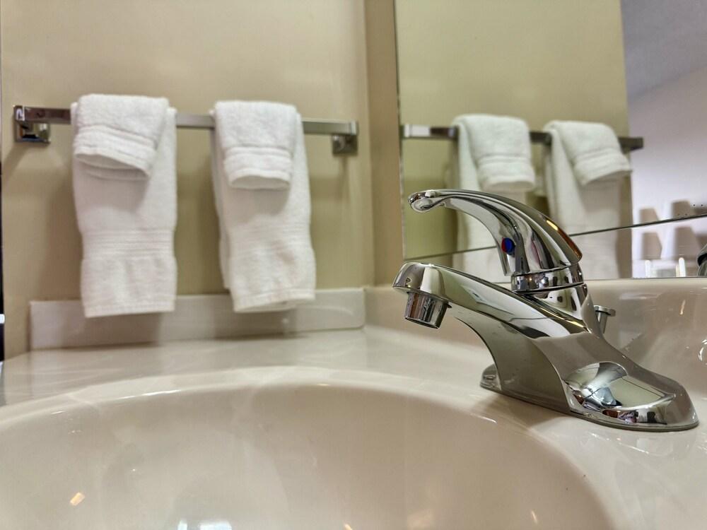 Quilt Inn photo 20