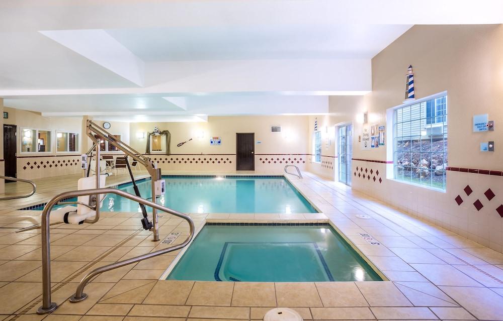 Holiday Inn Express - Layton by IHG photo 5