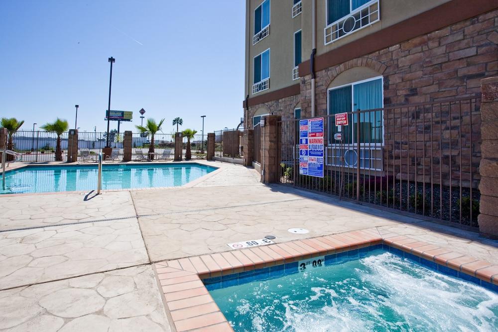 Holiday Inn Express Hotel & Suites Fresno South by IHG photo 21