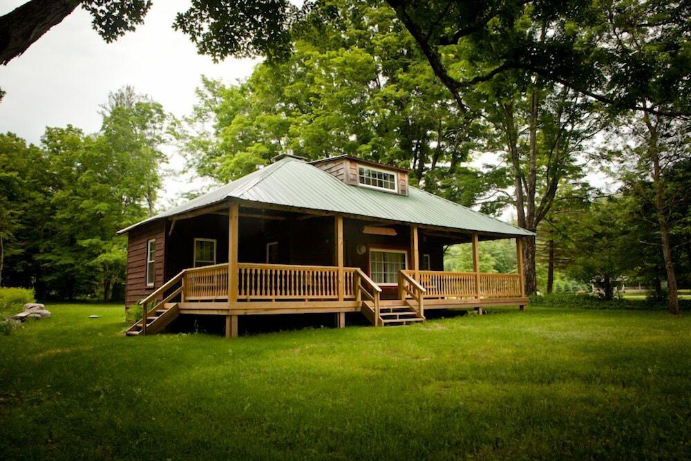 Blue Hill Lodge photo 37