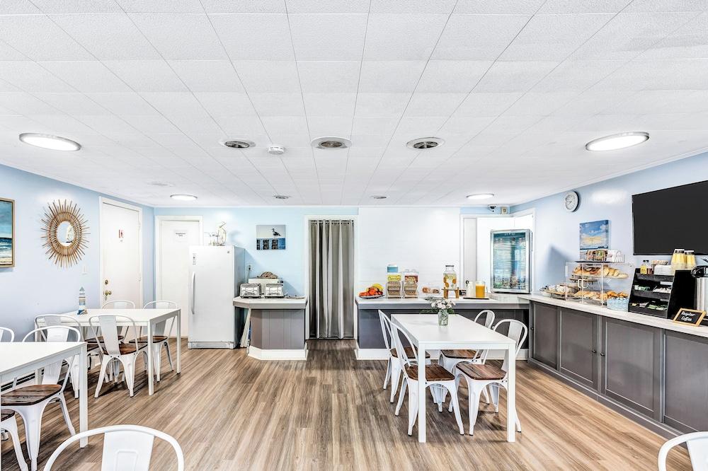 Ocean Breeze Motel photo 19