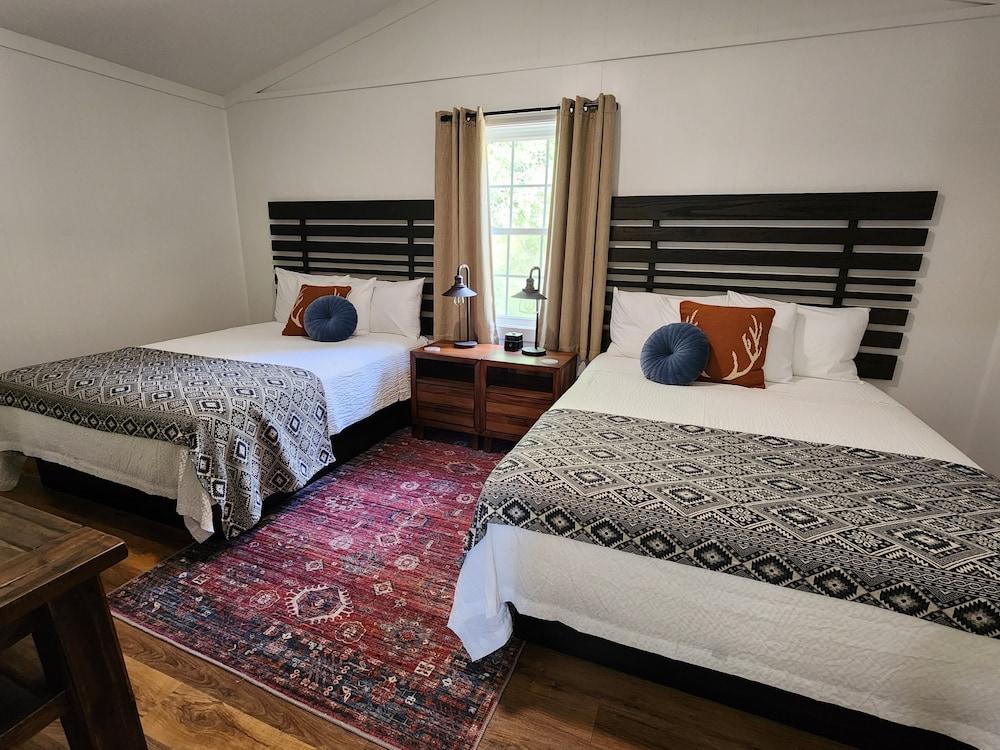 The Lakehouse Inn at Sledd Creek photo 18