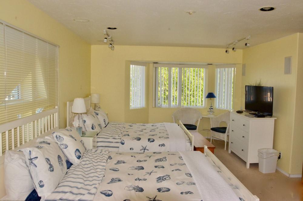 Driftwood Inn and Seaside Lodges photo 14