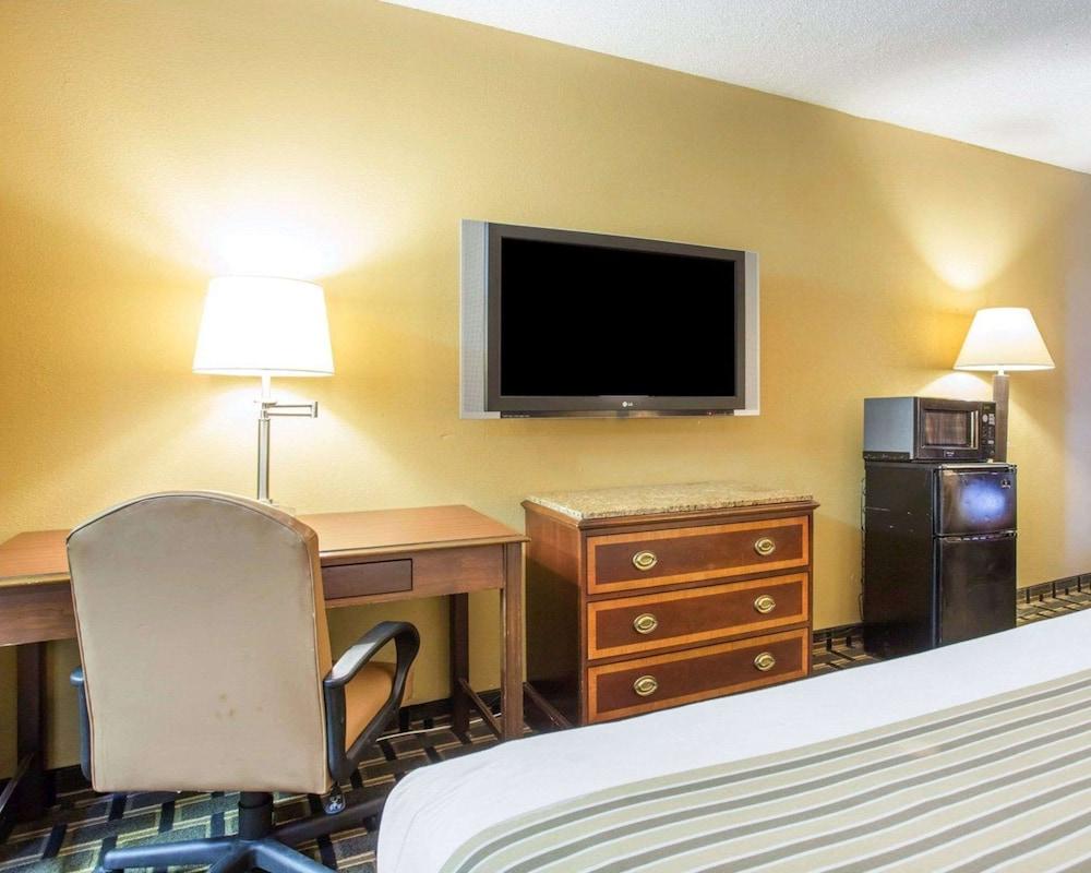 Econo Lodge Acworth East photo 6