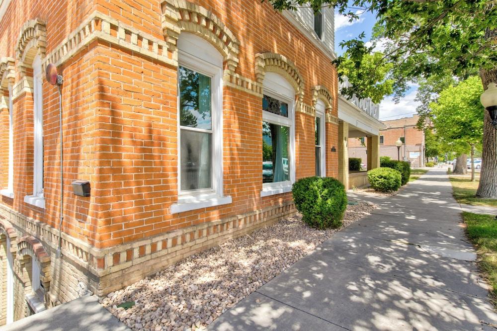Art City Inn photo 57