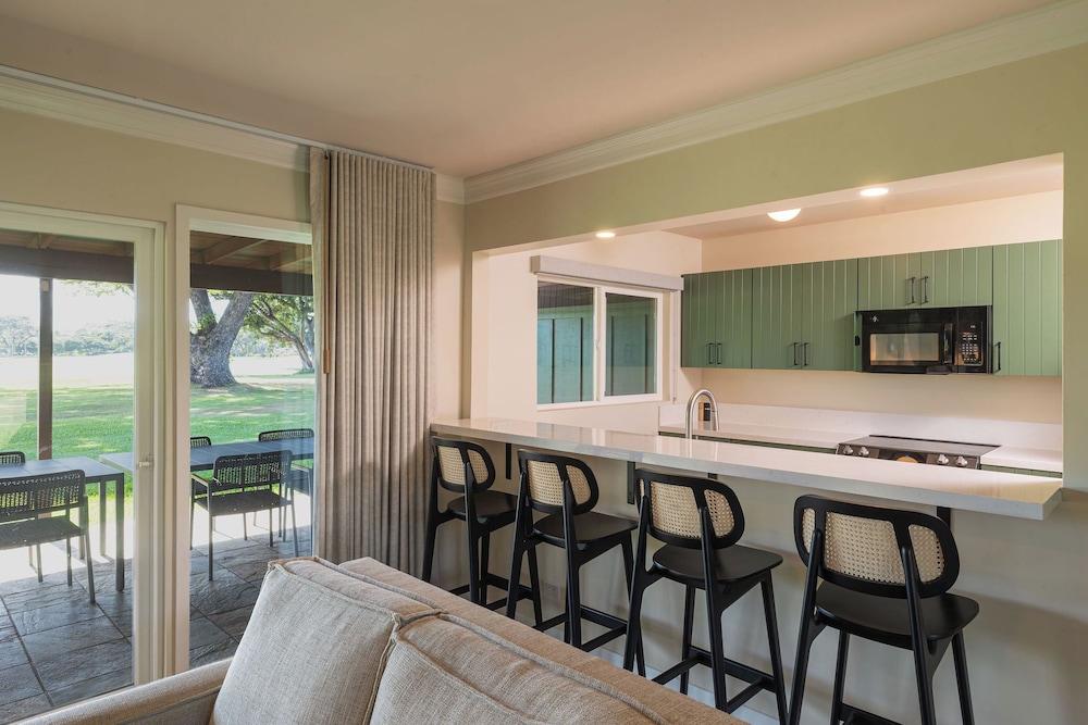Royal Lahaina Bungalows & Spa photo 42