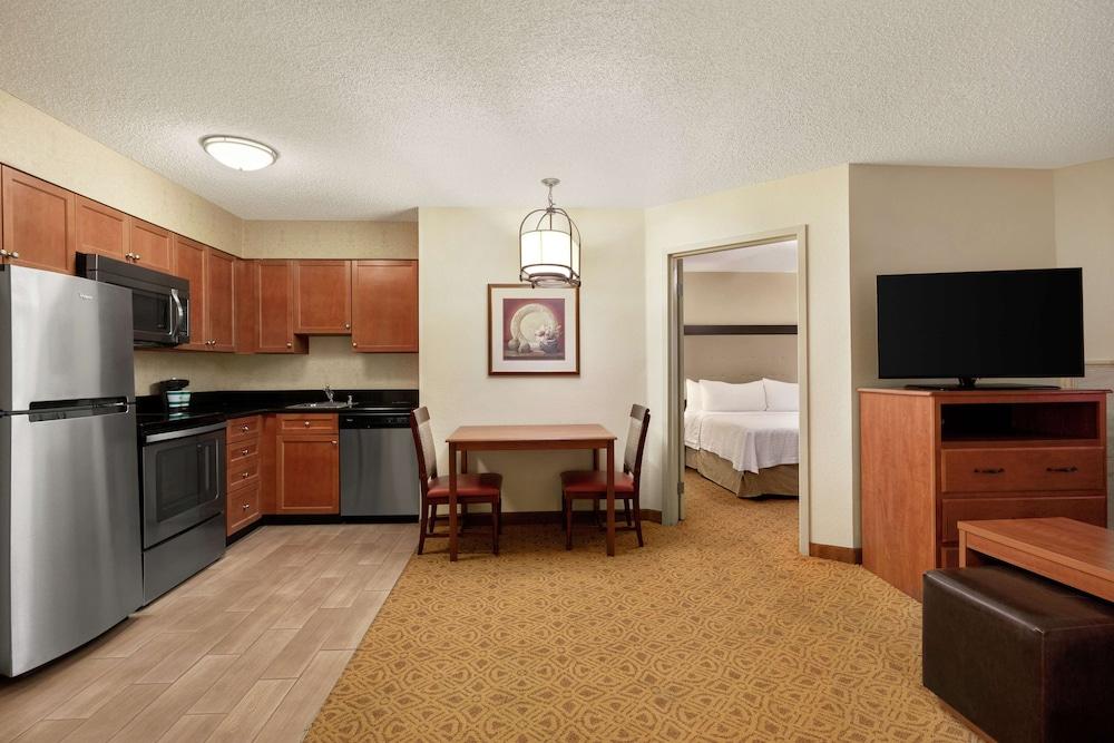 Homewood Suites Dallas/Park Central photo 13
