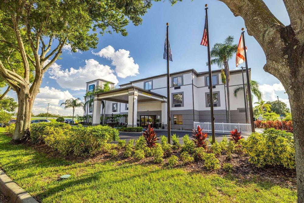 Clarion Pointe Lakeland I-4 photo 62