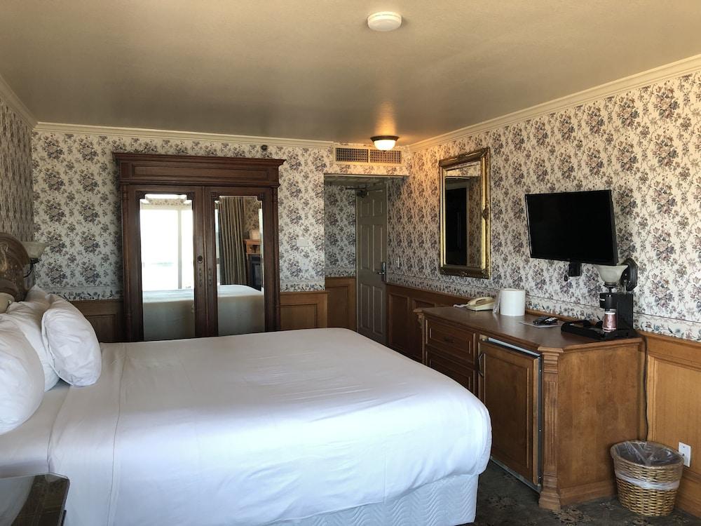 Inn On The Beach photo 12