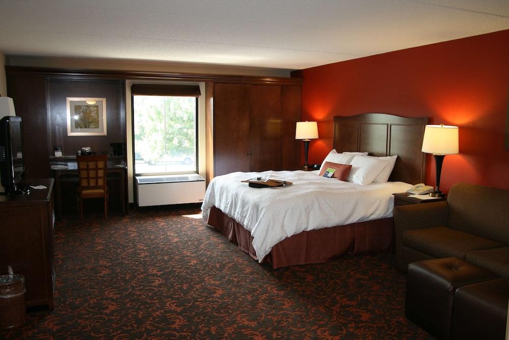 Hampton Inn Chambersburg photo 10