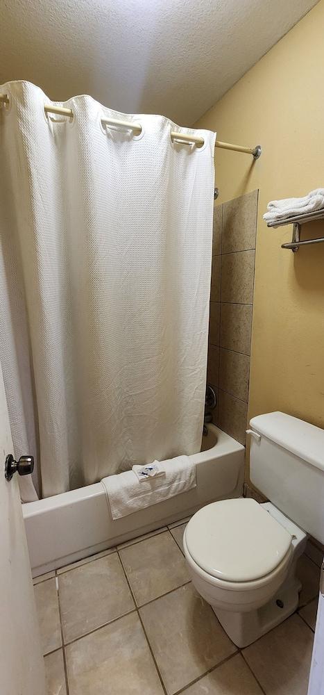 Executive Inn By OYO Mineral Wells US-180 photo 18
