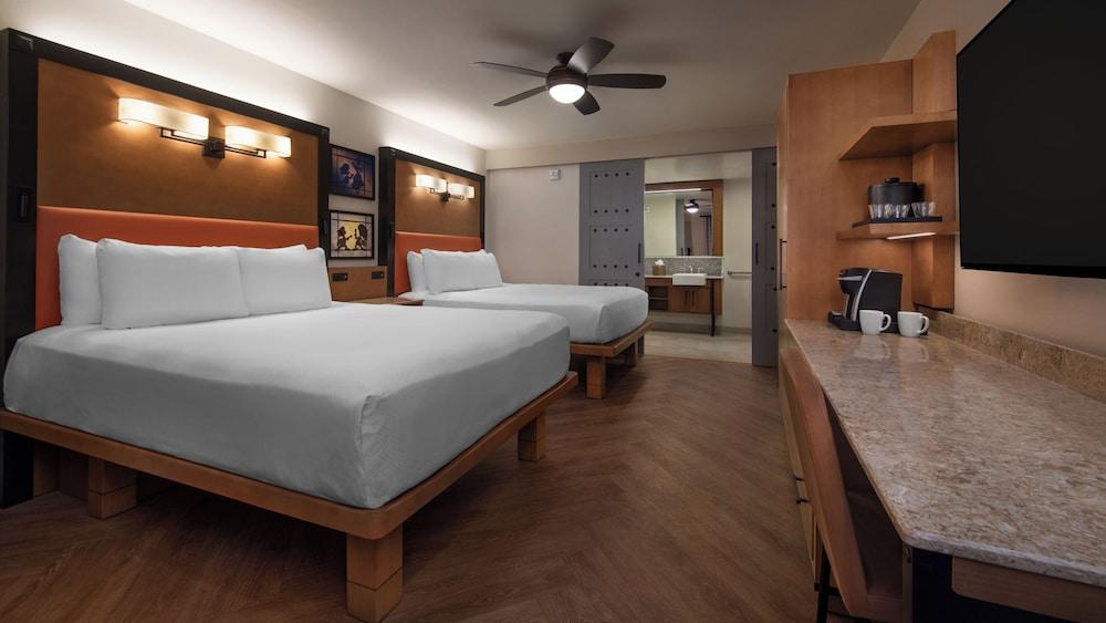 Disney's Coronado Springs Resort photo 20