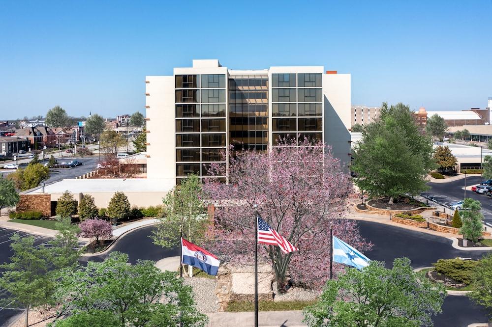 University Plaza Hotel and Convention Center Springfield photo 37