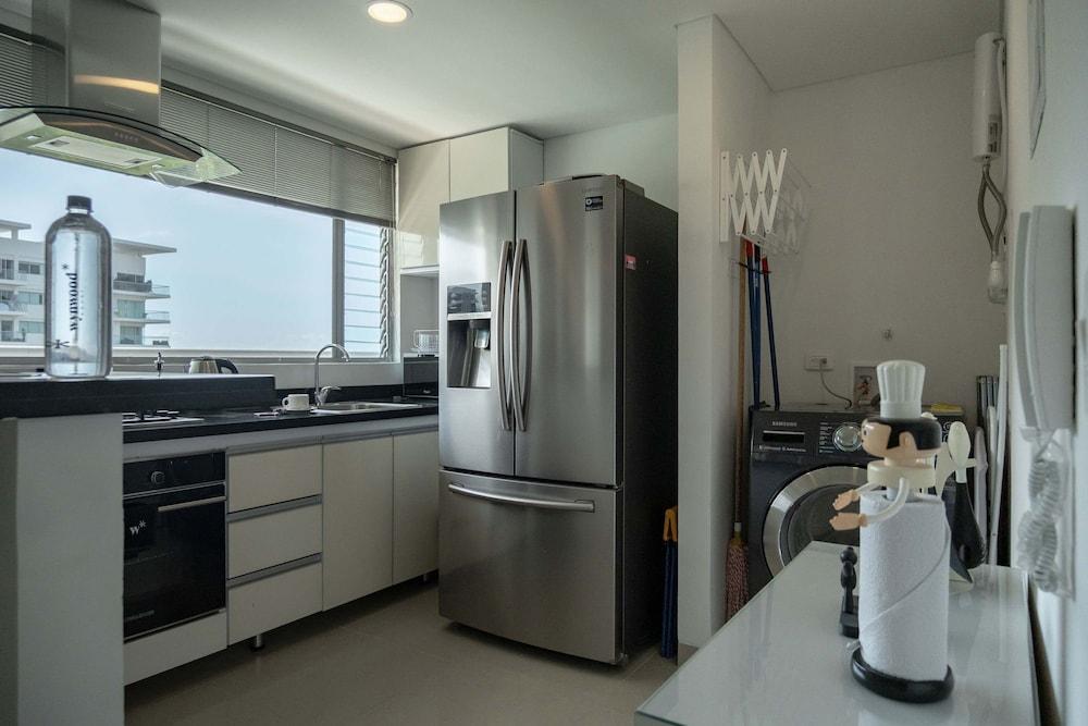 Citizen House photo 1