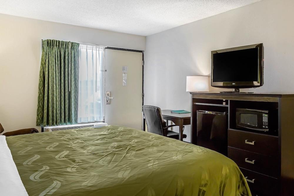 Quality Inn Culpeper photo 10