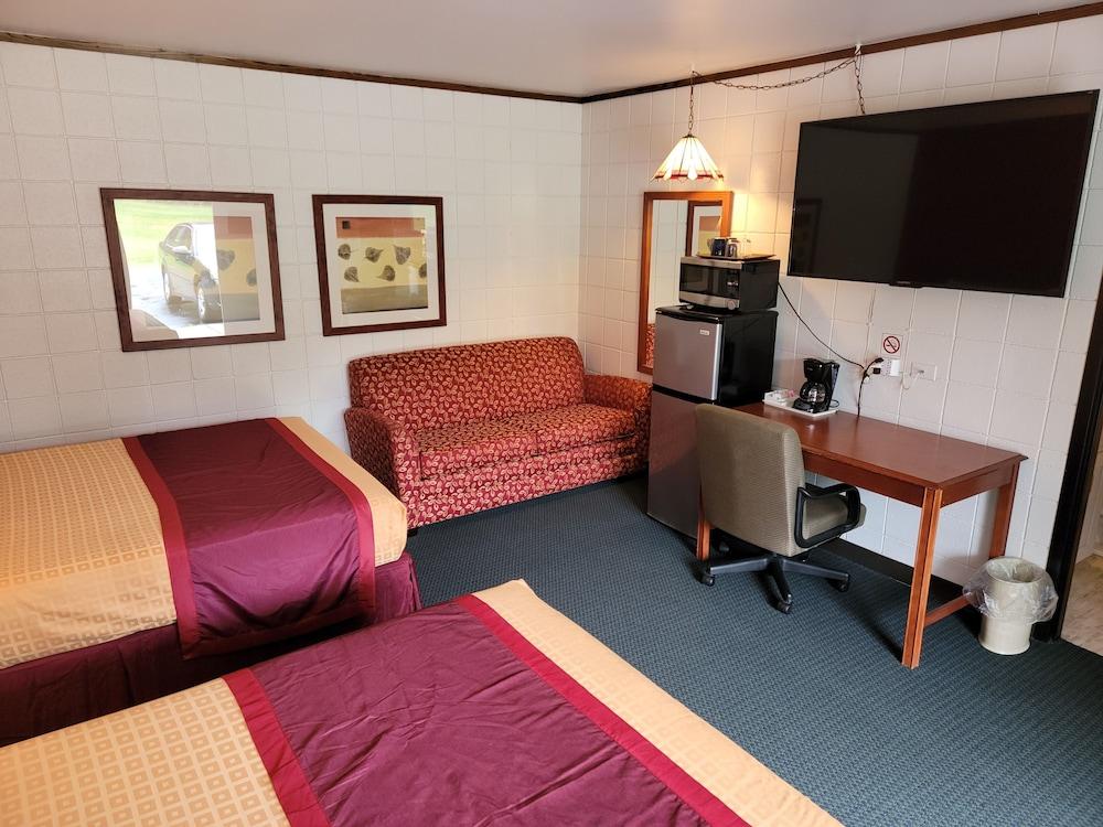 Skyview Motel photo 23
