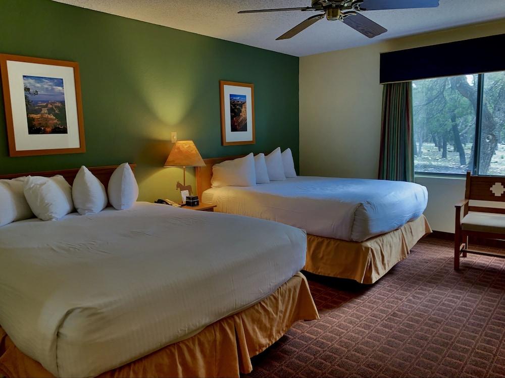 Maswik Lodge - Inside the Park photo 3