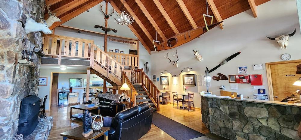 Nisqually Lodge photo 2