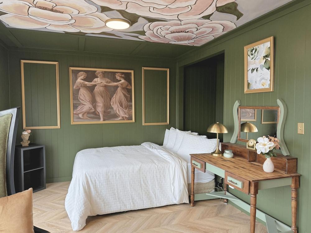 The Florentine Waterfront Hotel photo 51