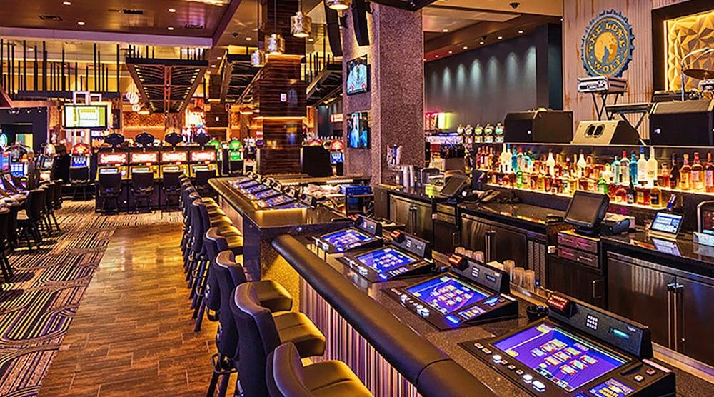 Isle Casino Hotel - Bettendorf photo 41