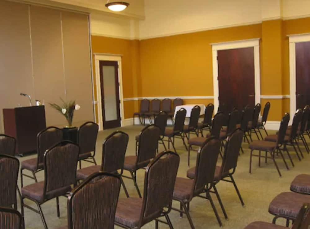 Washington Inn photo 4