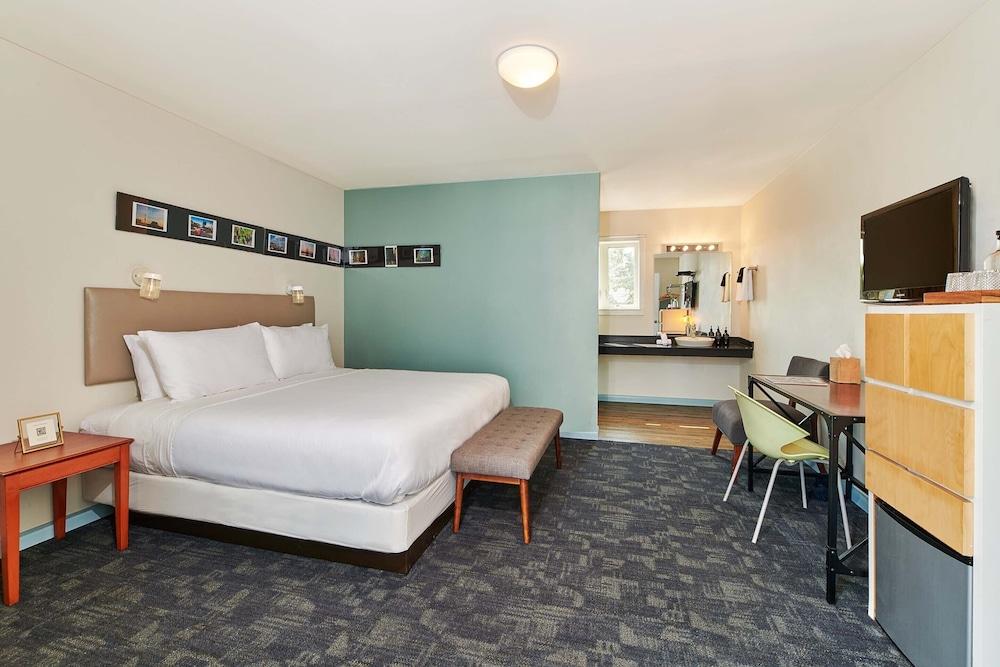 Greenporter Hotel photo 2