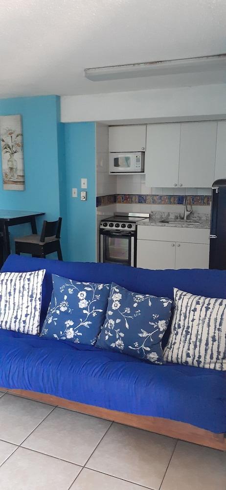 Hawaiian Inn Beach Resort photo 15