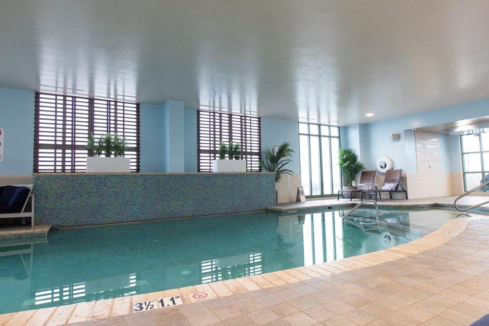 Hilton Virginia Beach Oceanfront photo 36
