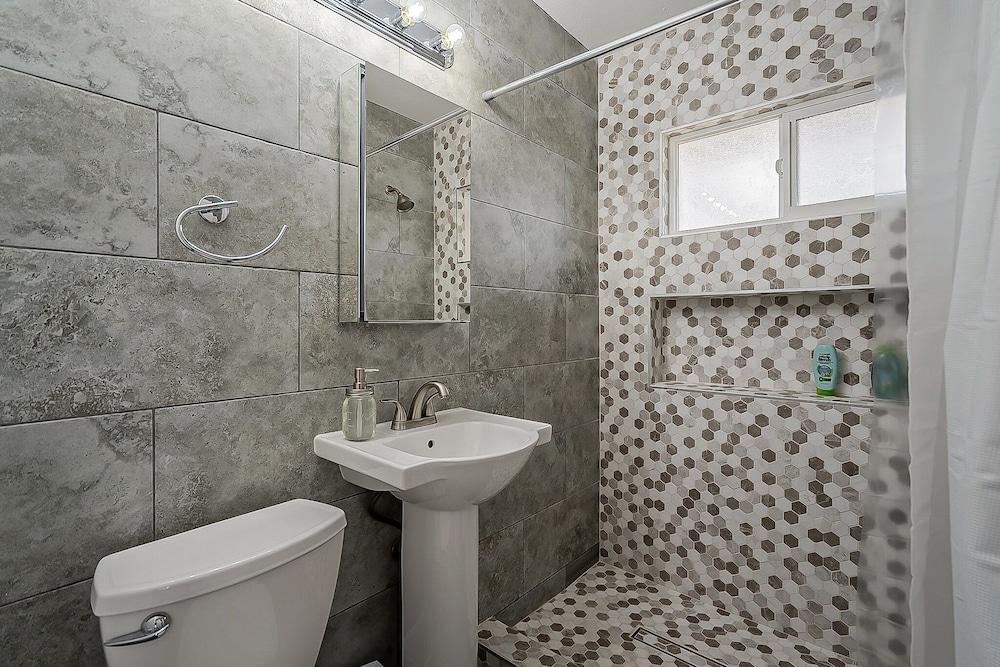Ash & Ko Boutique Lodging photo 74