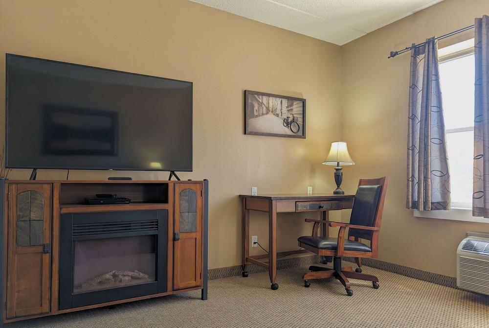 Travelodge Inn & Suites by Wyndham Deadwood photo 16