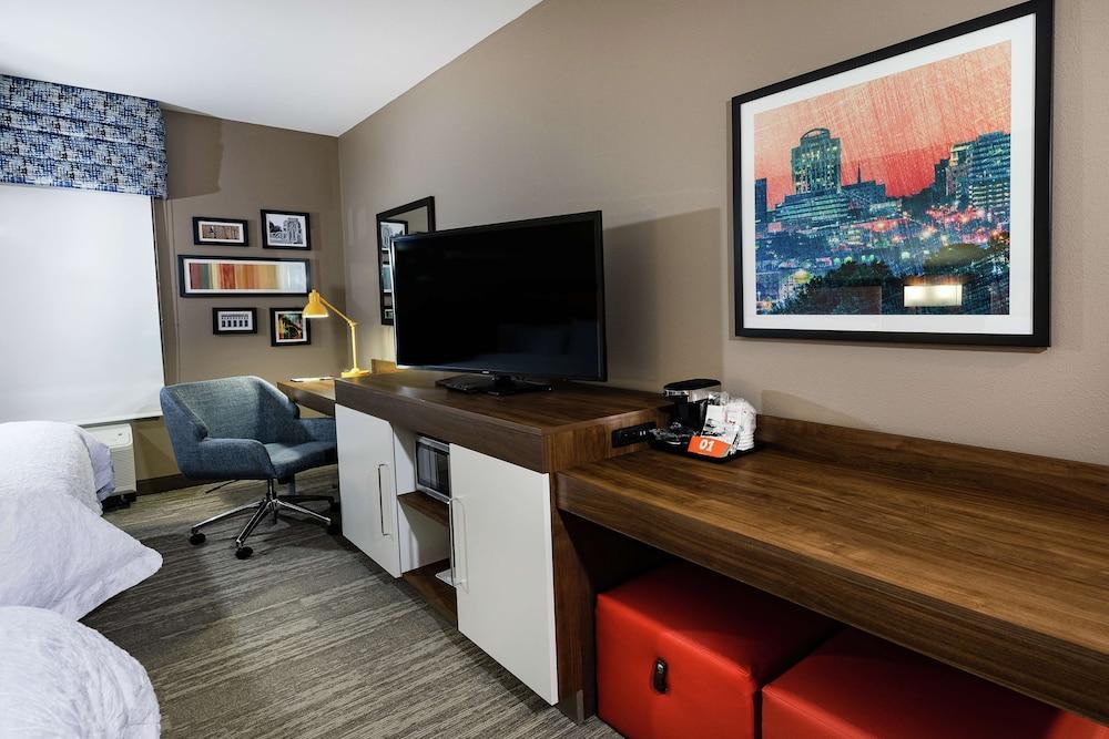 Hampton Inn & Suites Columbia Killian Road photo 48