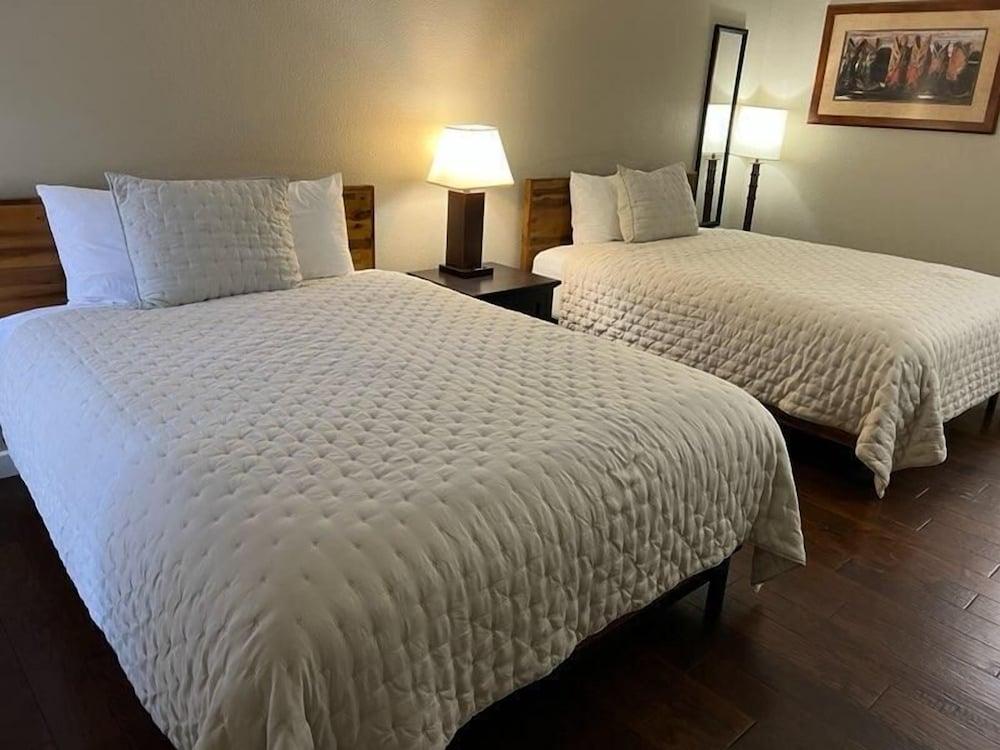 Rayburn Resorts photo 60