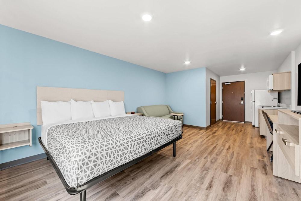 WoodSpring Suites Oak Ridge Knoxville photo 17