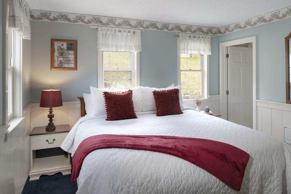 Christmas Farm Inn and Spa photo 21