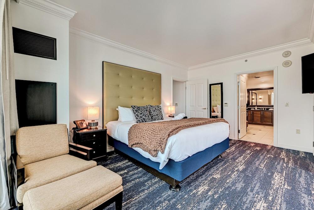 Suite Hub LV at Signature Sphere View photo 14