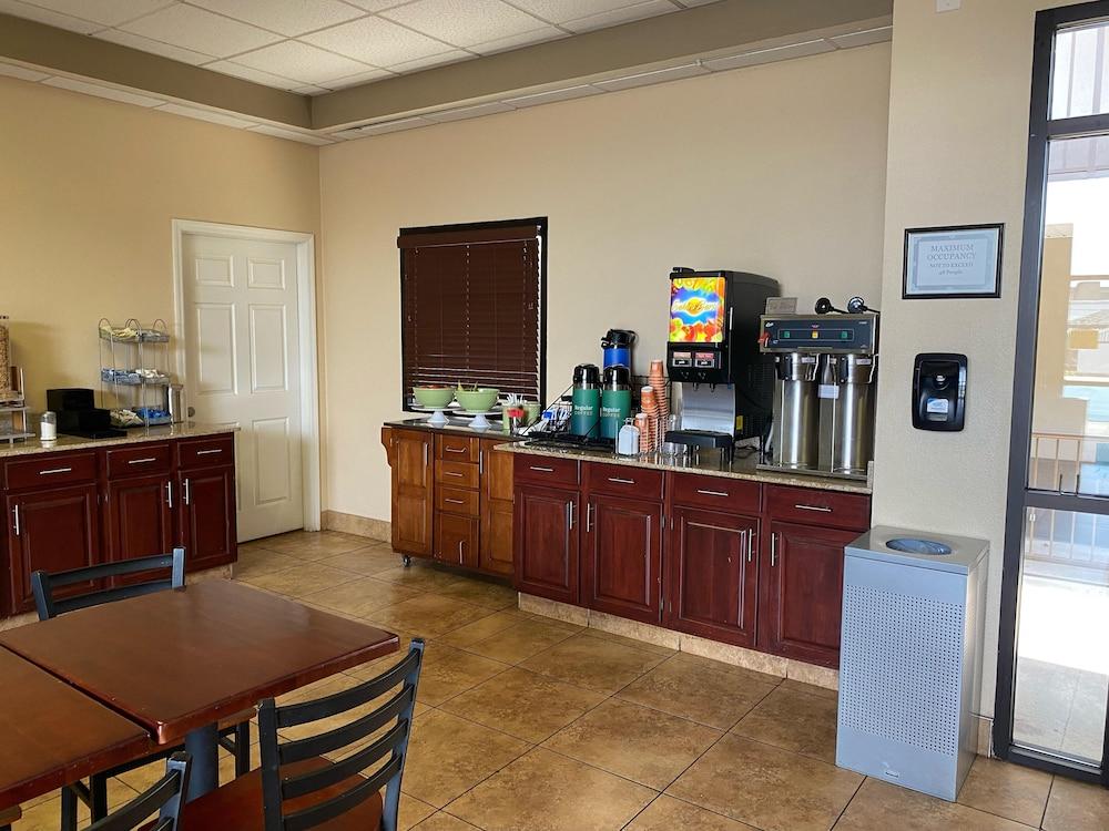 Quality Inn & Suites Williamsport photo 24