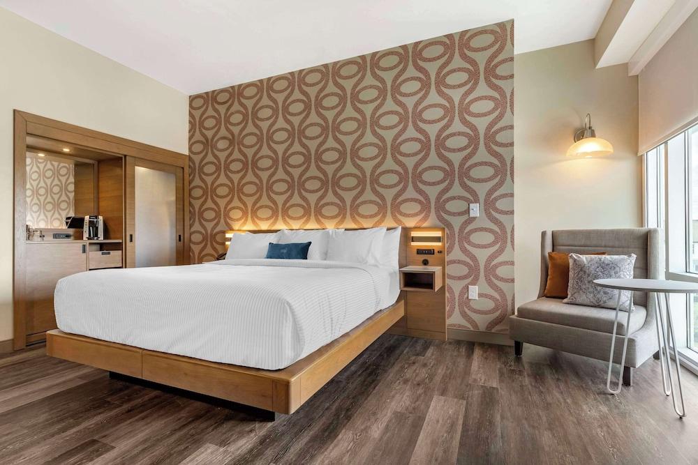 DoubleTree by Hilton Greenville Woodruff Road photo 52