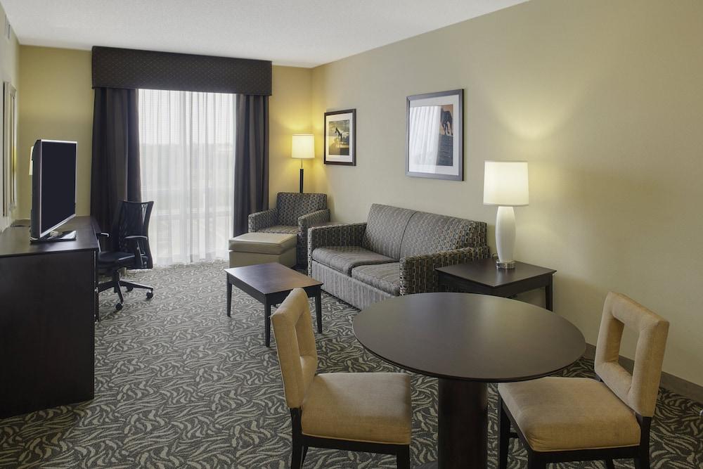 Holiday Inn Ardmore I-35 by IHG photo 18