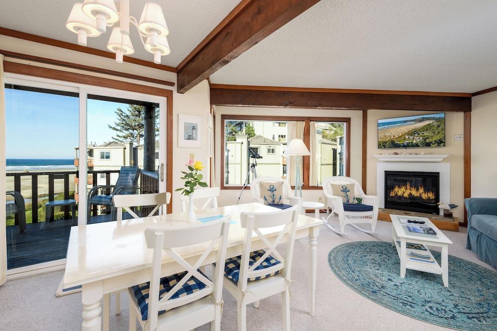Little Creek Cove Beachfront Resort photo 47