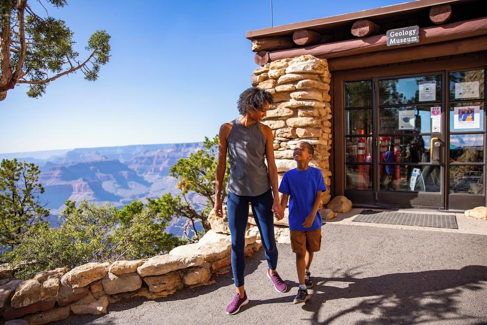 Yavapai Lodge photo 37
