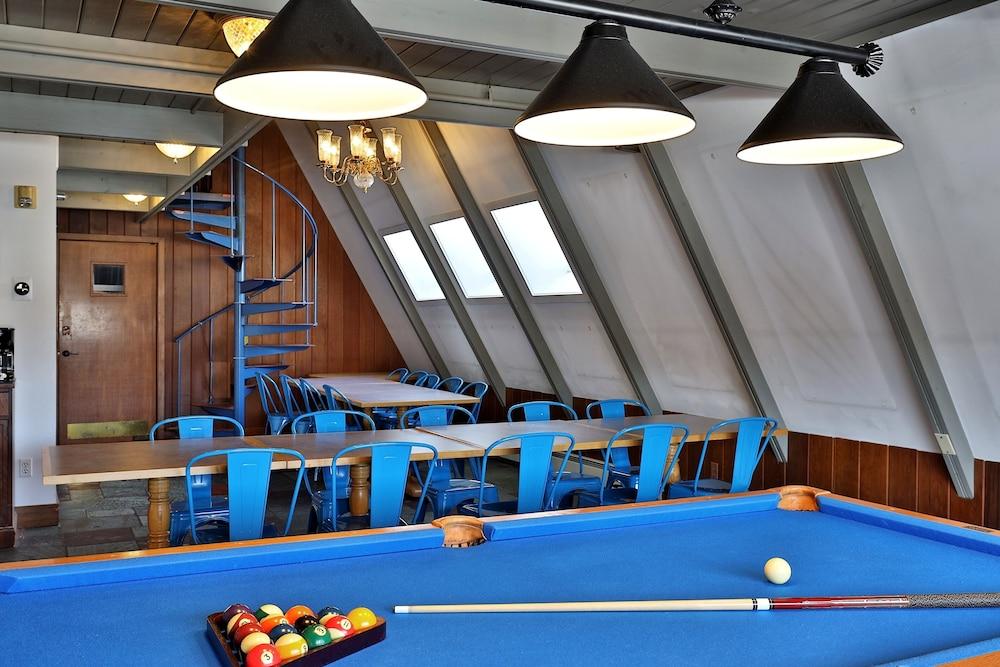 The Birch Ridge: Mission Room #2 - Queen Suite In Renovated Killington Lodge. Hot Tubs. 1 Bedroom Home photo 18