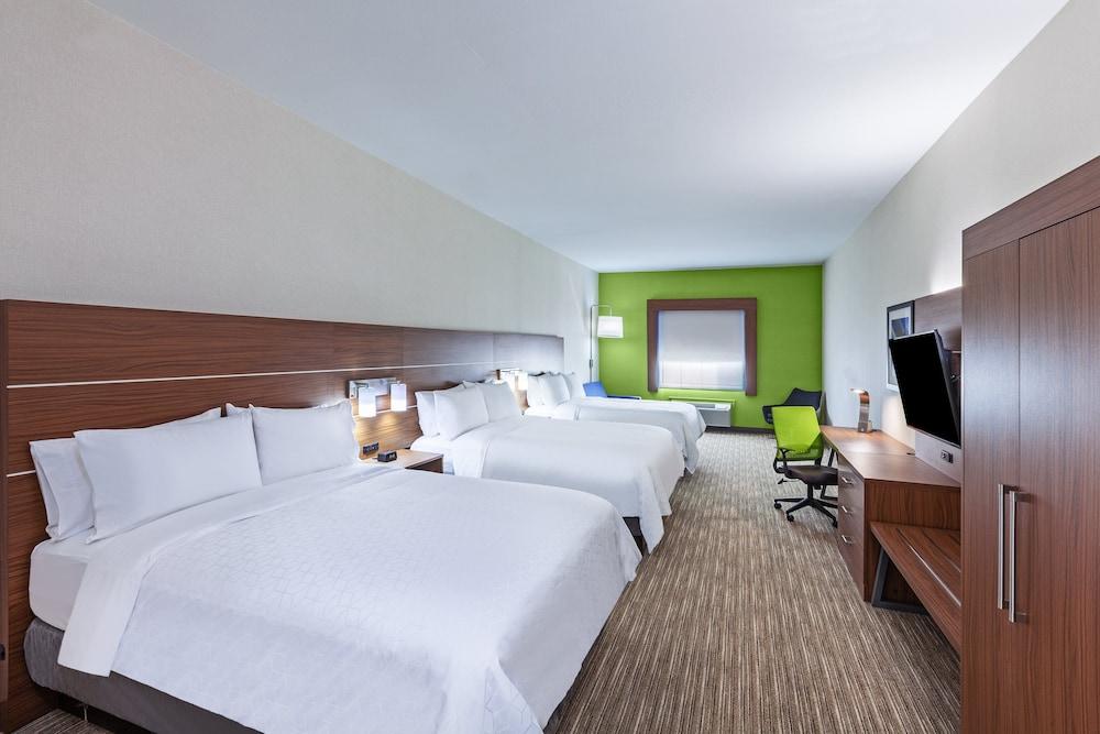Holiday Inn Express and Suites Longview South I20 by IHG photo 3